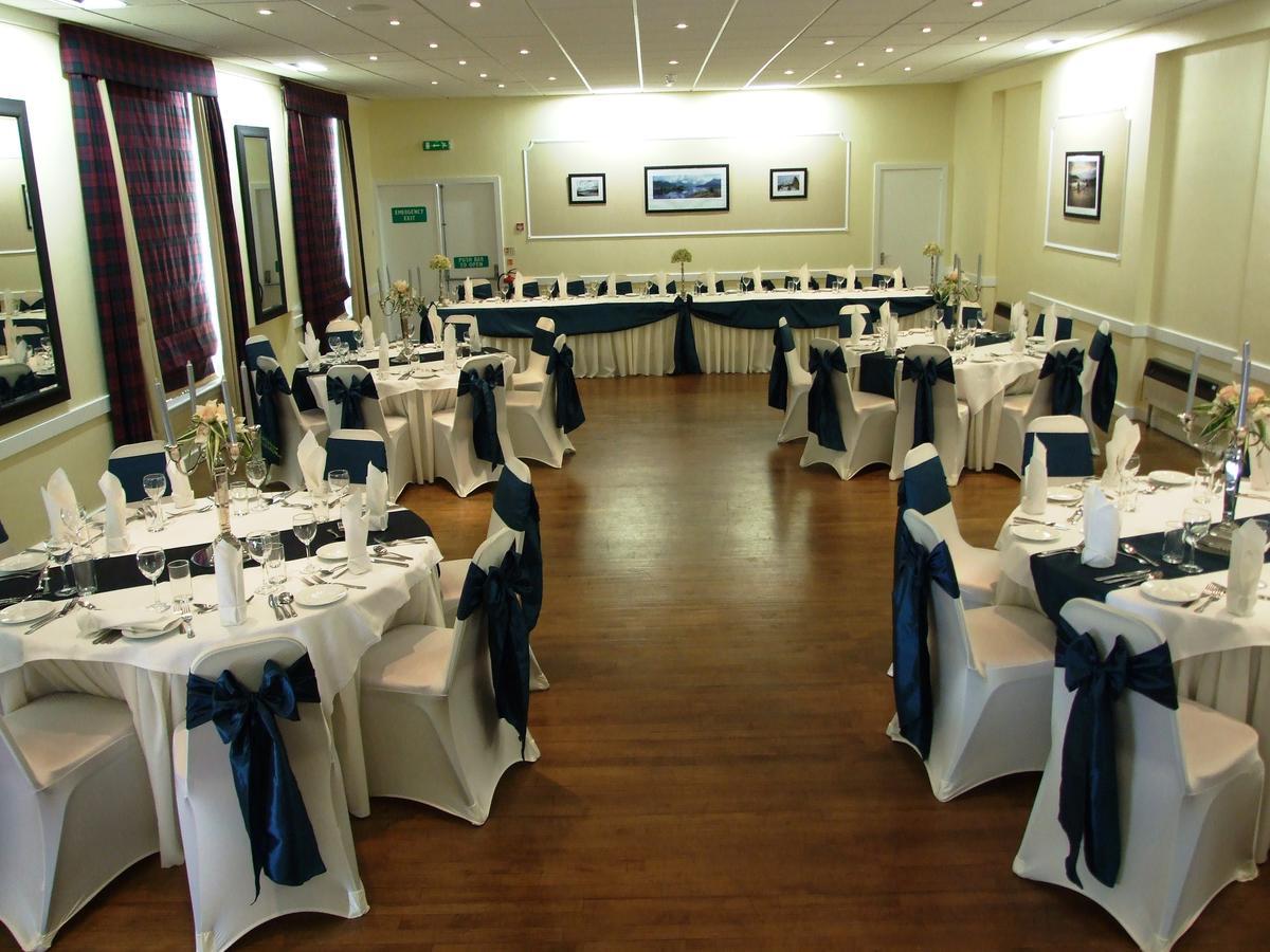 The Royal Hotel Tain Bagian luar foto